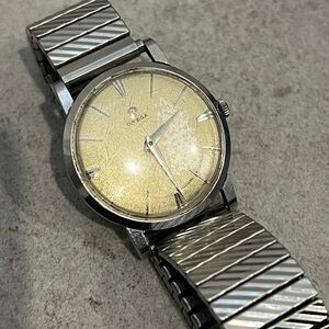 Vintage OMEGA 33 mm 1950s Mens Mechanical Watch Stainless Steel Case